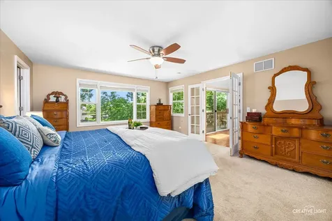 2202 Country Knoll Lane Elgin IL 60123