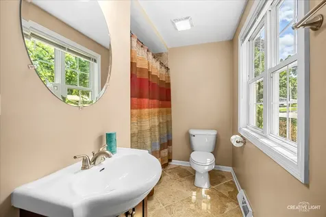 2202 Country Knoll Lane Elgin IL 60123