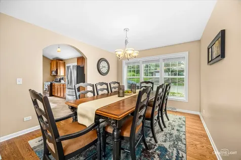 2202 Country Knoll Lane Elgin IL 60123