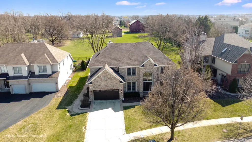 24833 Winterberry Lane Plainfield IL 60585