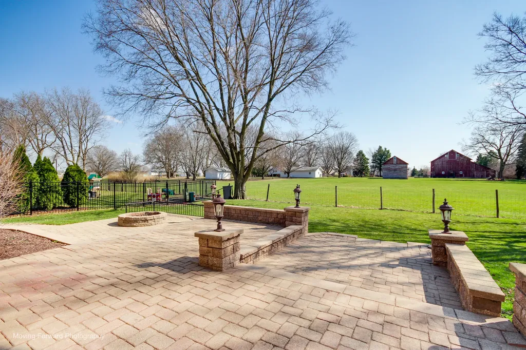 24833 Winterberry Lane Plainfield IL 60585