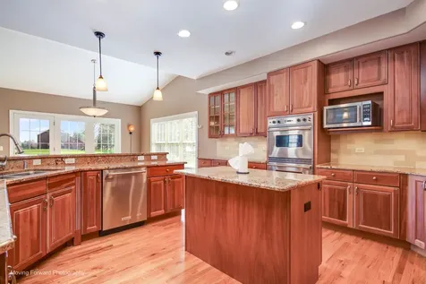 24833 Winterberry Lane Plainfield IL 60585