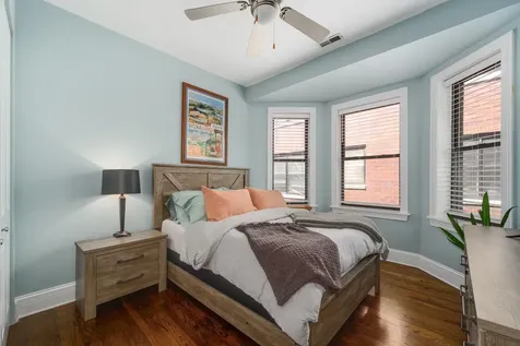 665 West Barry Avenue Chicago IL 60657