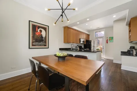 665 West Barry Avenue Chicago IL 60657