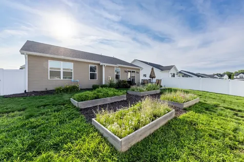 712 Cates Drive Mahomet IL 61853