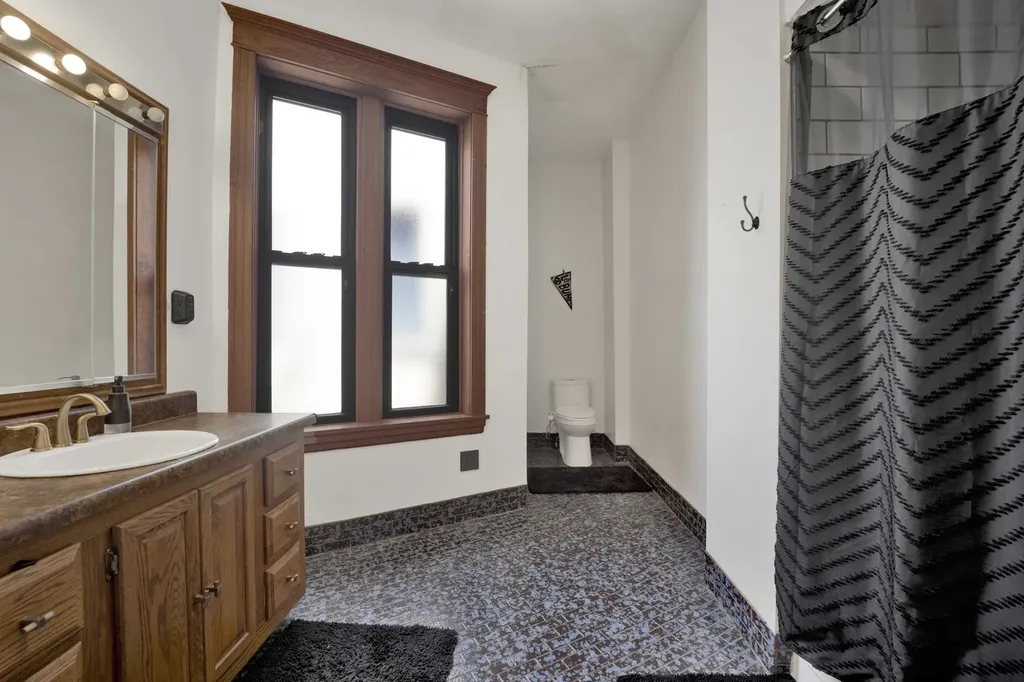 1400 West Flournoy Street Chicago IL 60607