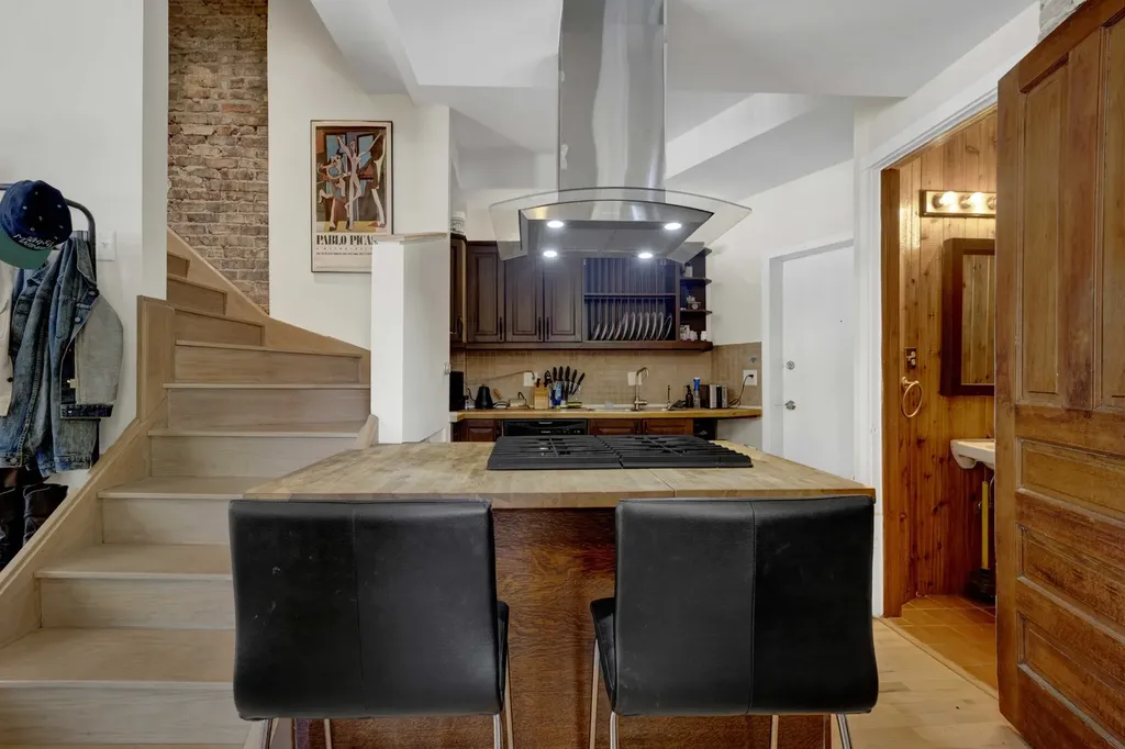 1400 West Flournoy Street Chicago IL 60607