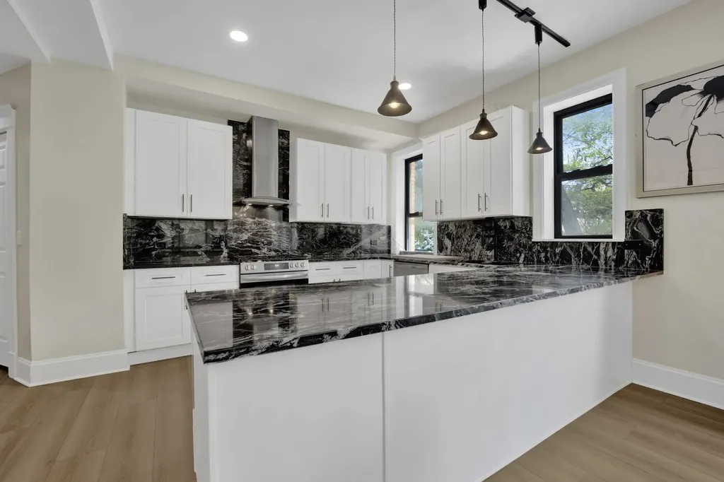 1400 West Flournoy Street Chicago IL 60607