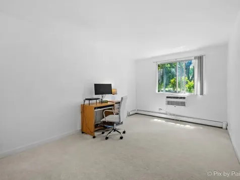 1475 North Winslowe Drive Palatine IL 60074