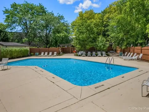 1475 North Winslowe Drive Palatine IL 60074