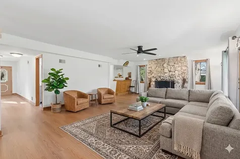 160 Aster Lane Hoffman Estates IL 60169