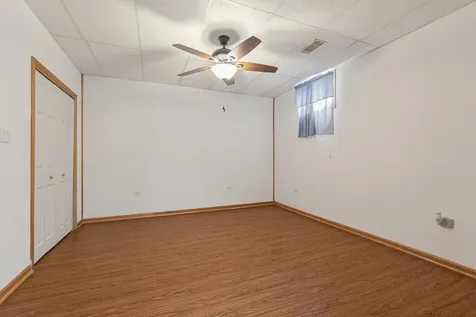 160 Aster Lane Hoffman Estates IL 60169