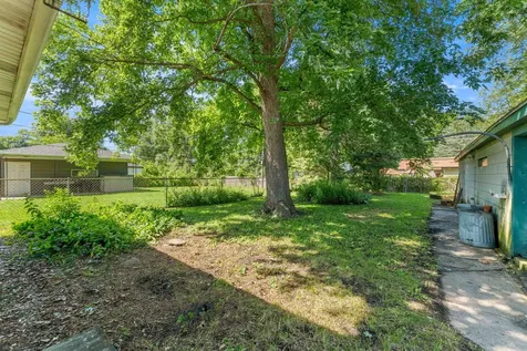 1108 Michigan City Road Calumet City IL 60409