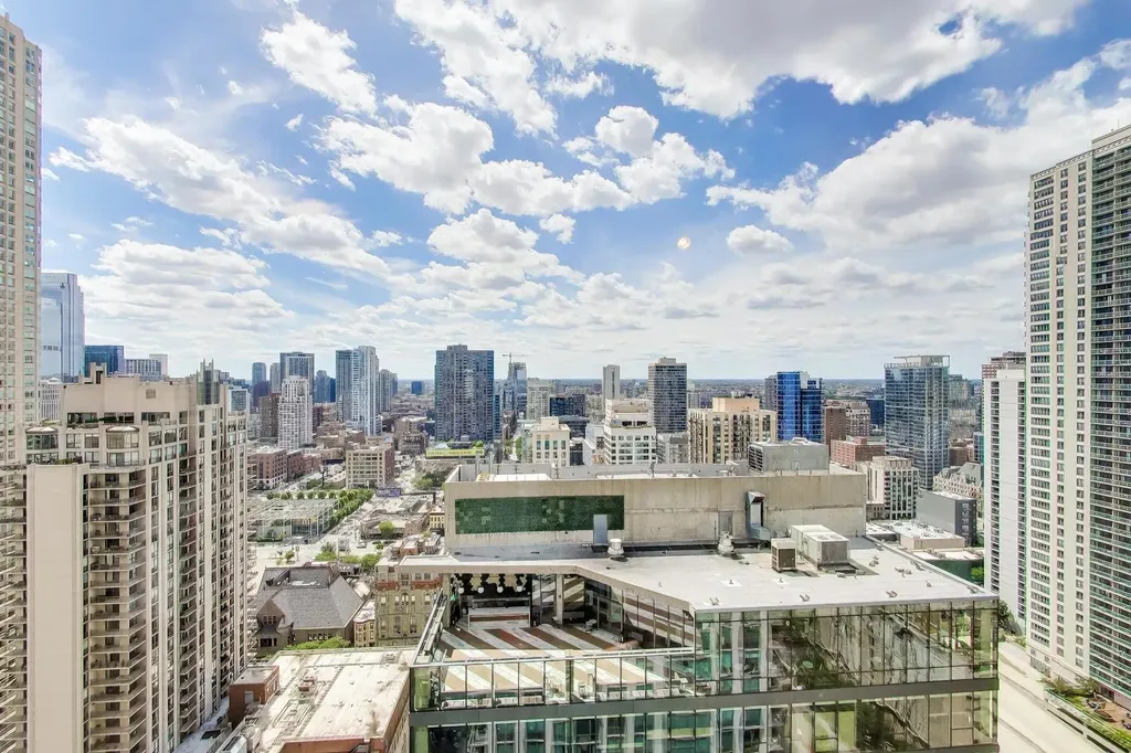 2 East Erie Street Chicago IL 60611