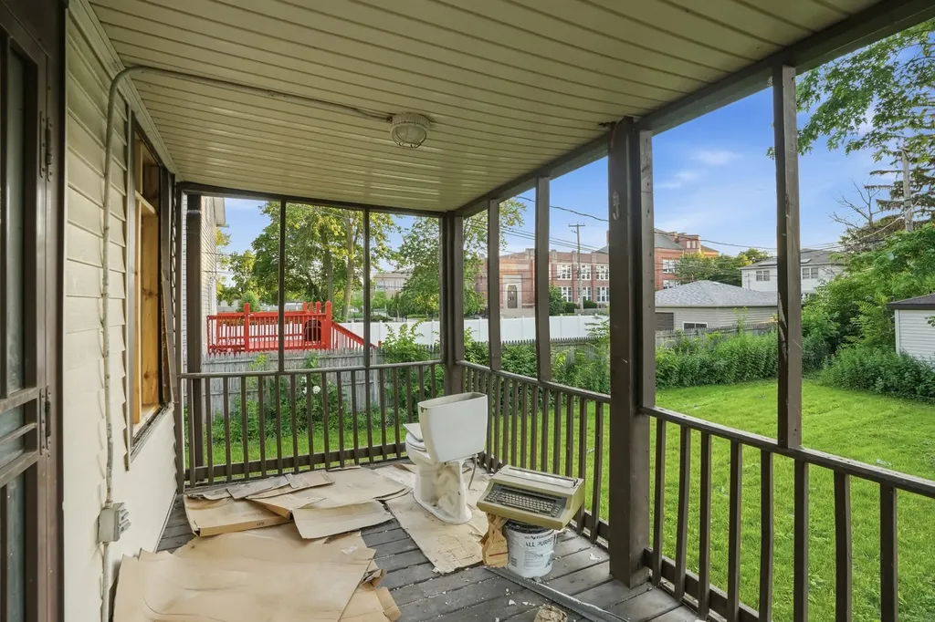 11218 South Hermosa Avenue Chicago IL 60643