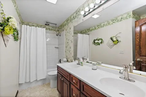 768 Merrimac Street Cary IL 60013