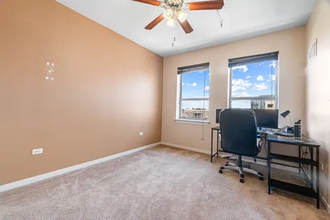 437 West Division Street Chicago IL 60610
