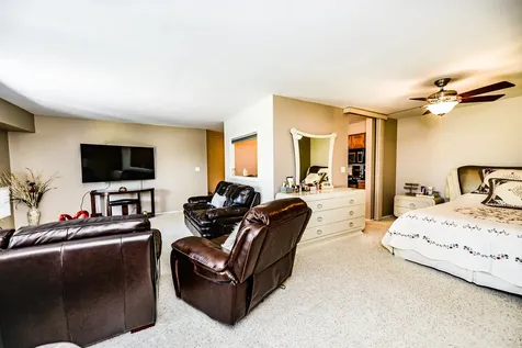 1415 East Central Road Arlington Heights IL 60005