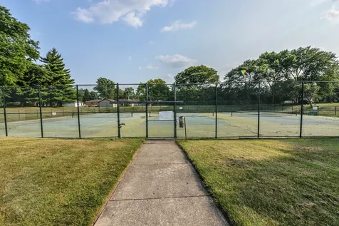 1415 East Central Road Arlington Heights IL 60005