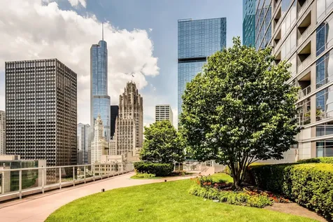 240 East Illinois Street Chicago IL 60611