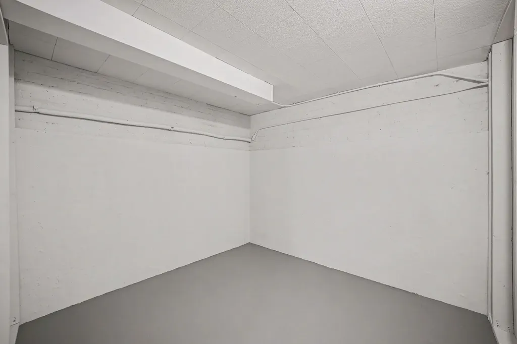 3903 North Neva Avenue Chicago IL 60634