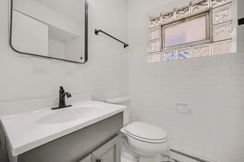 3903 North Neva Avenue Chicago IL 60634