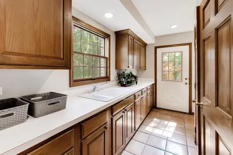 841 Woodbine Lane Northbrook IL 60062