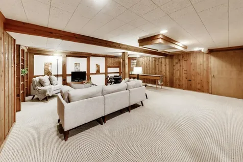 841 Woodbine Lane Northbrook IL 60062