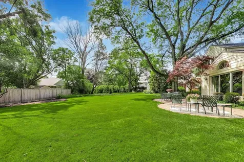 841 Woodbine Lane Northbrook IL 60062