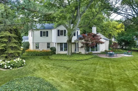 841 Woodbine Lane Northbrook IL 60062