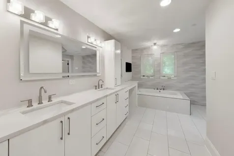 35 Windsor Drive Oak Brook IL 60523