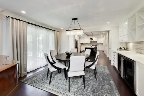 35 Windsor Drive Oak Brook IL 60523