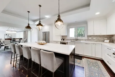 35 Windsor Drive Oak Brook IL 60523