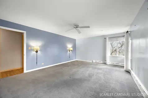 501 Glenwood Trail Elgin IL 60120