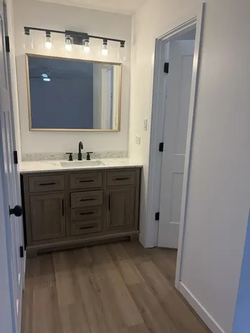6846 Sussex Road Tinley Park IL 60477