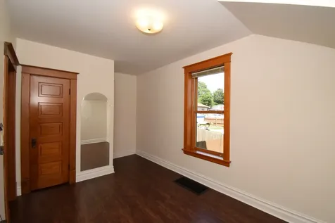 34 South La Fox Street South Elgin IL 60177