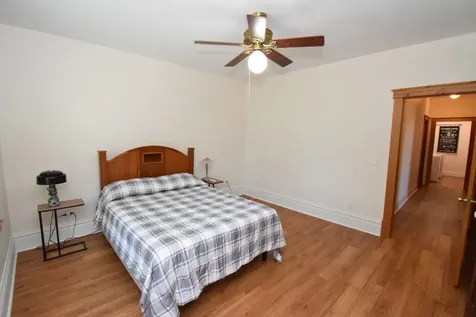 34 South La Fox Street South Elgin IL 60177