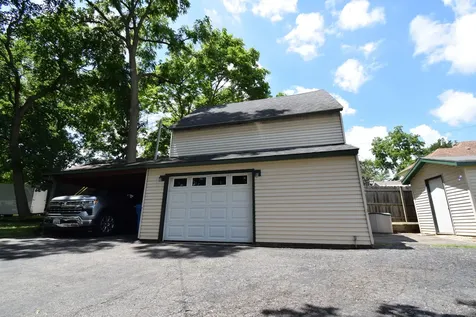 34 South La Fox Street South Elgin IL 60177