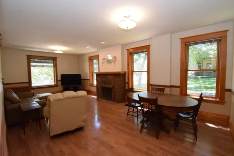 34 South La Fox Street South Elgin IL 60177