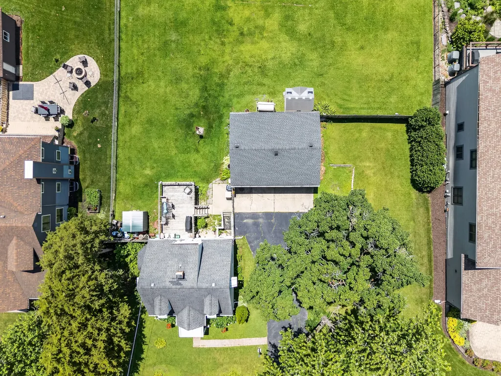 115 60TH Street Downers Grove IL 60516
