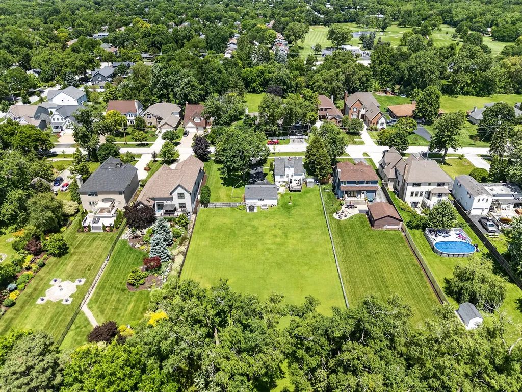 115 60TH Street Downers Grove IL 60516