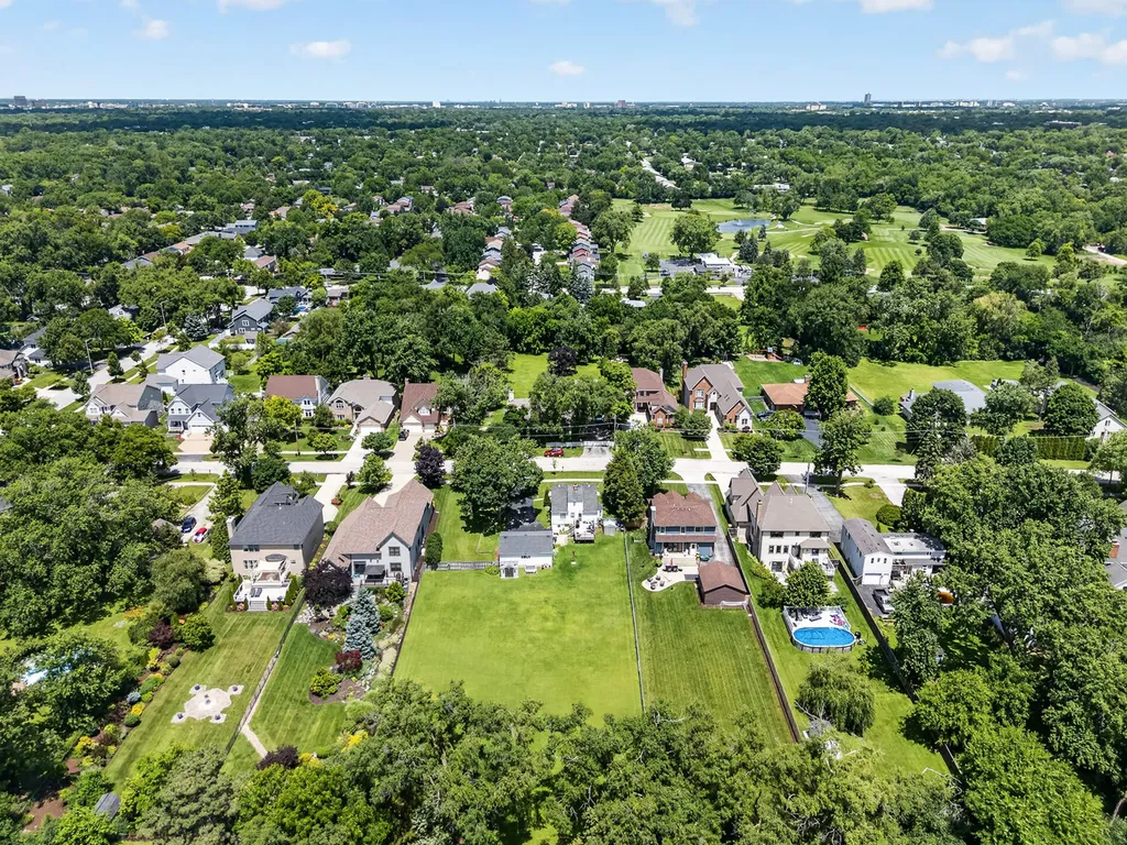 115 60TH Street Downers Grove IL 60516
