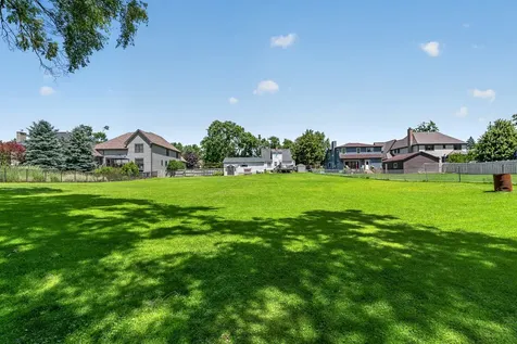 115 60TH Street Downers Grove IL 60516