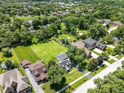 115 60TH Street Downers Grove IL 60516