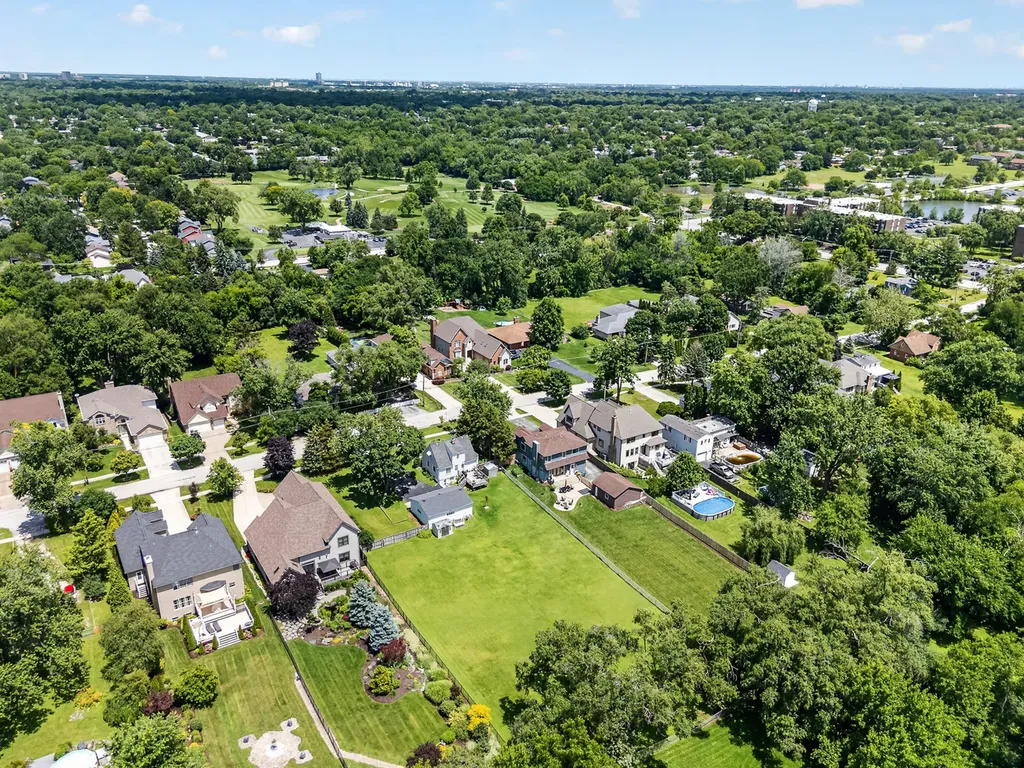 115 60TH Street Downers Grove IL 60516