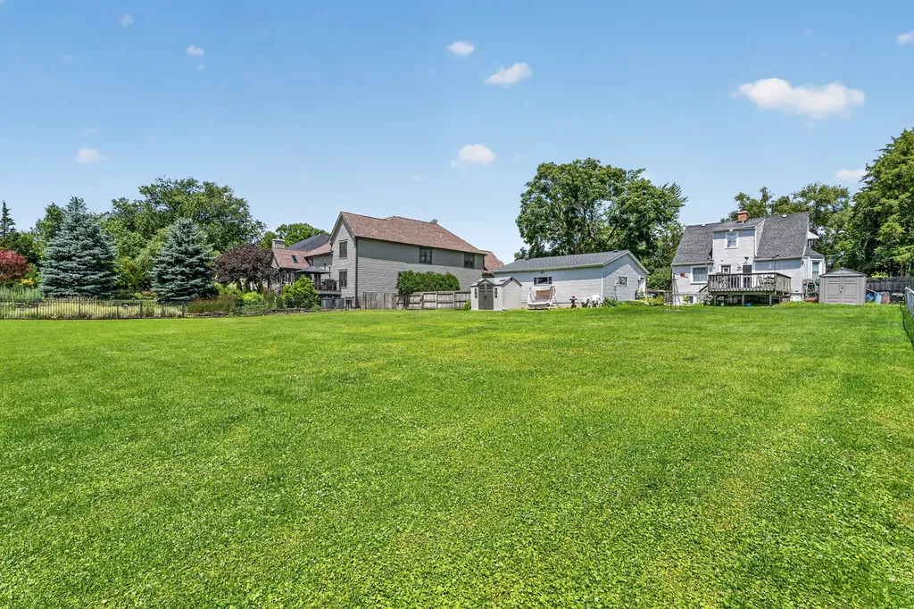 115 60TH Street Downers Grove IL 60516
