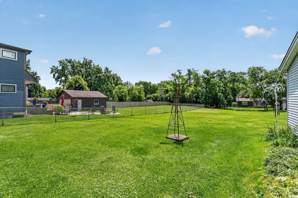 115 60TH Street Downers Grove IL 60516