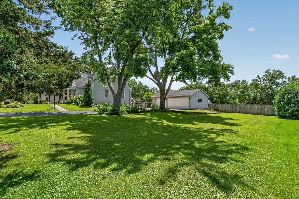 115 60TH Street Downers Grove IL 60516