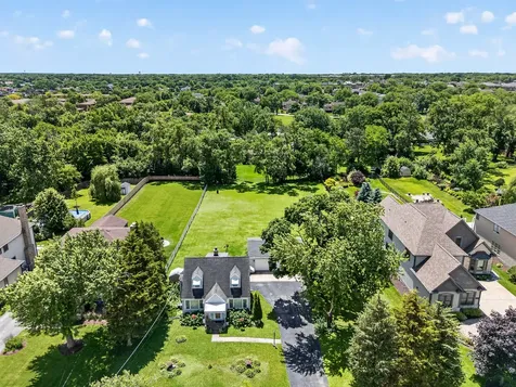 115 60TH Street Downers Grove IL 60516