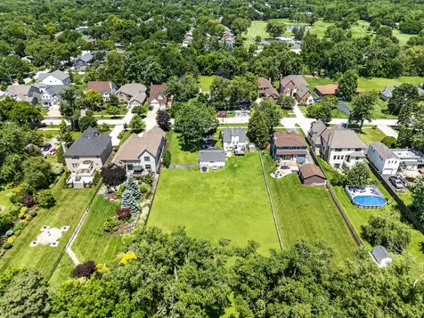 115 60TH Street Downers Grove IL 60516